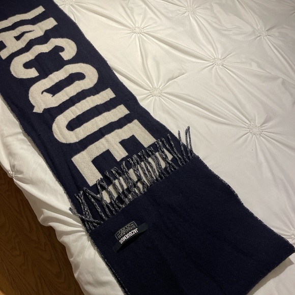 Jacquemus Scarf Navy - Picture 2 of 2